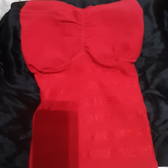 Red Embellished Tube Top, one size comfy fit stretch acrylic, removable padding - Picture 2 of 4